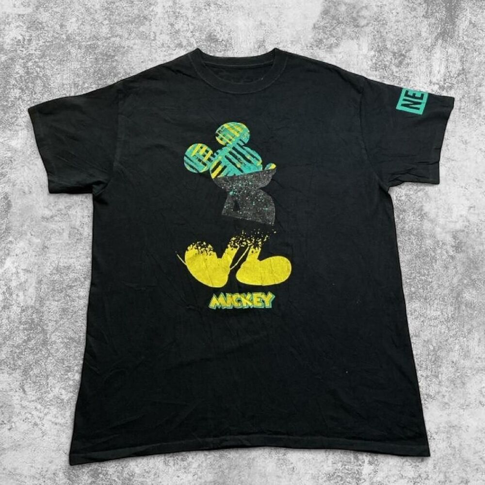 Disney Men's Black T-shirt